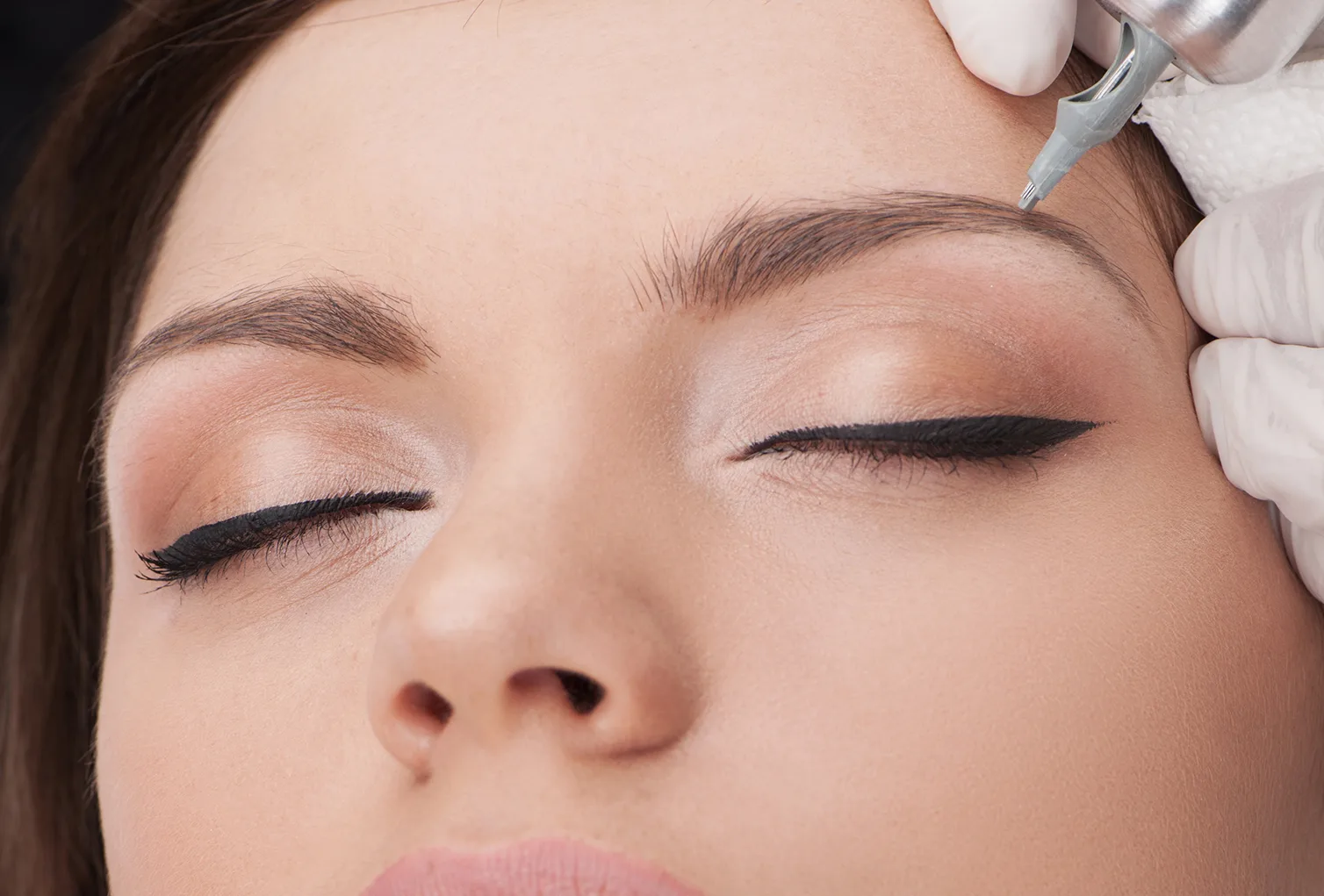 Eyebrow tattooing using microblading techniques in Melbourne